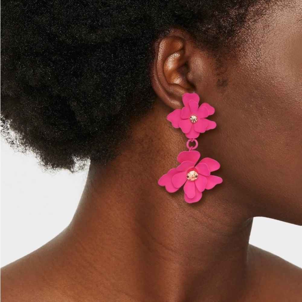 Sprayed Petals Double Drop Earrings - A
New Day Ivory Or Dark Pink NWT - Picture 2 of 12